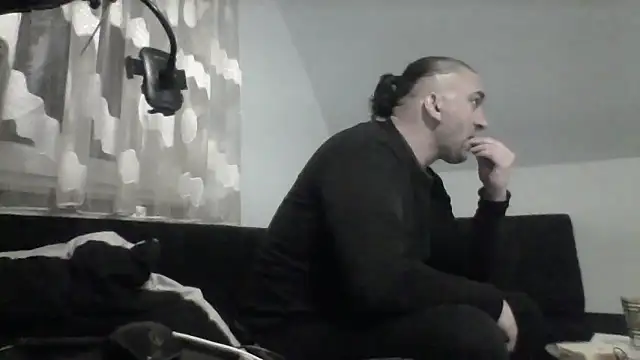 NewyorkDimi online show from 11.12.25