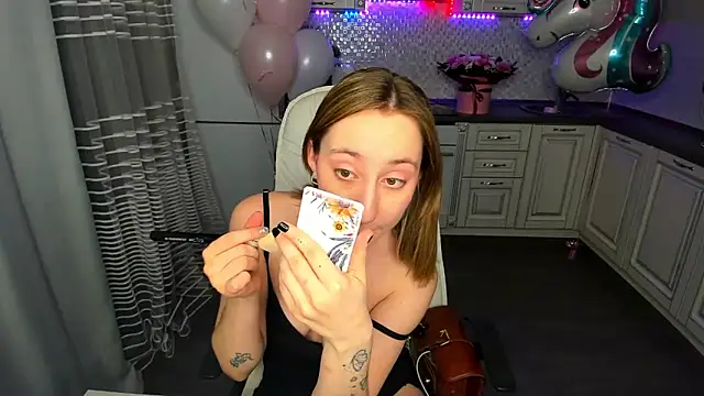 MelodyOfLovee online show from 01.20.25