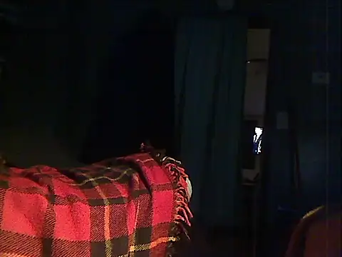 Snapshot of DREAMZ420 chatting on 01.13.26 DREAMZ420 online show from 01.13.26