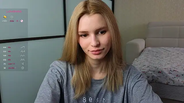 Snapshot of elsa_limerence chatting on 03.15.25 elsa limerence online show from 03.15.25