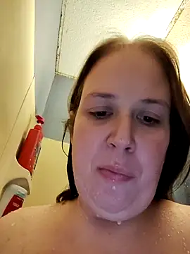 Snapshot of 023Longandjuicy chatting on 01.10.26 023Longandjuicy online show from 01.10.26