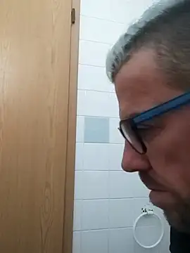 jonyfree1978 online show from 02.16.25