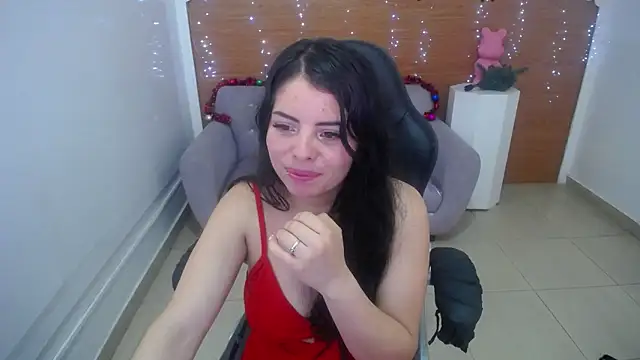 Chinatsu t online show from 01.05.26