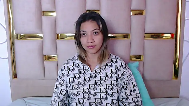 nina carther online show from 10.12.25