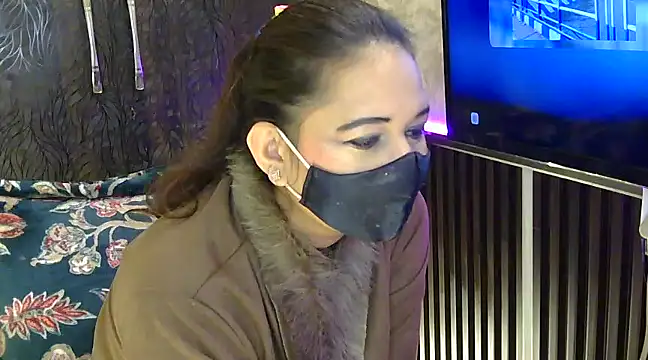 Snapshot of fabdemira chatting on 01.06.25 fabdemira online show from 01.06.25