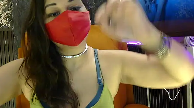 Snapshot of fabdemira chatting on 02.16.25 fabdemira online show from 02.16.25