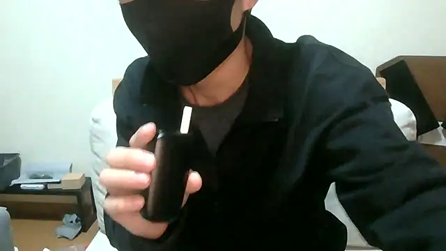 UKI06 online show from 03.13.25