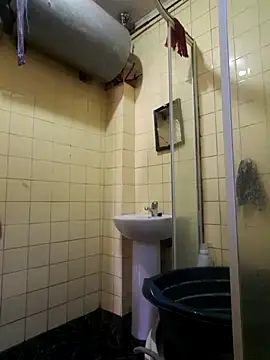 Snapshot of Polygamist chatting on 10.22.25 Polygamist online show from 10.22.25