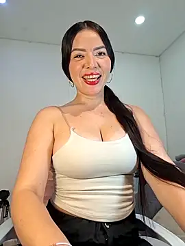 Anal Luucia online show from 06.19.26
