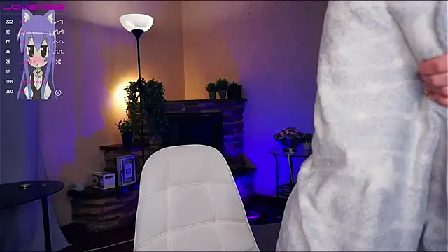 LynetBurby online show from 12.16.24