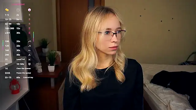 LynetBurby online show from 10.22.25