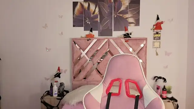 Snapshot of Diosa-afrodita chatting on 10.24.25 Diosa-afrodita online show from 10.24.25