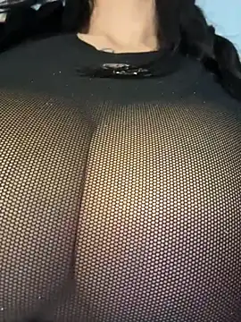 Snapshot of stefania_lerner chatting on 06.19.26 stefania lerner online show from 06.19.26