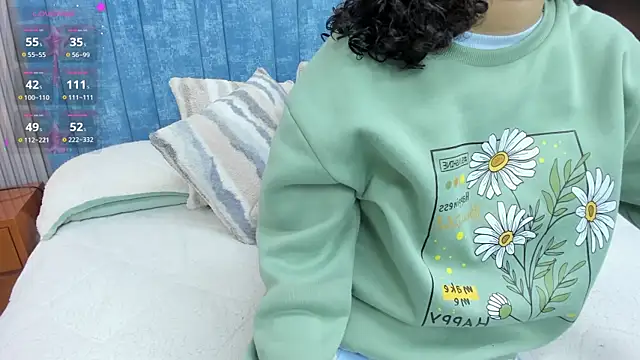 pretty sunlight  online show from 09.16.25