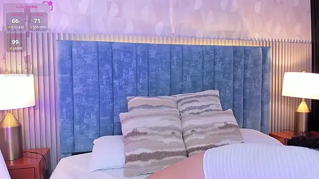 pretty sunlight  online show from 11.27.25