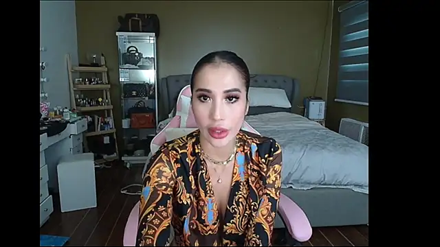 Snapshot of aya_saki chatting on 02.04.25 aya saki online show from 02.04.25