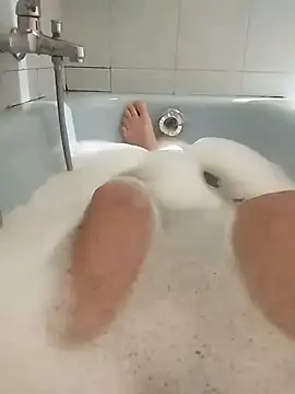 Snapshot of hexsmith96 chatting on 01.05.25 hexsmith96 online show from 01.05.25