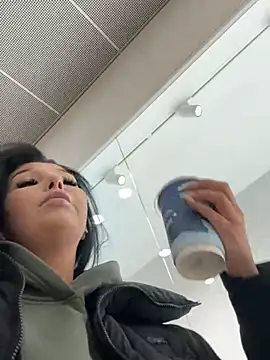 Tisha Busty online show from 01.05.25