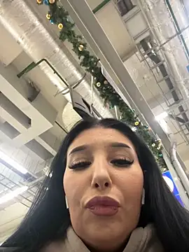 Tisha Busty online show from 01.12.25