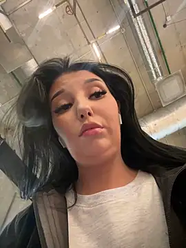 Tisha Busty online show from 09.20.25