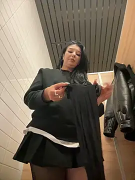 Tisha Busty online show from 09.28.25