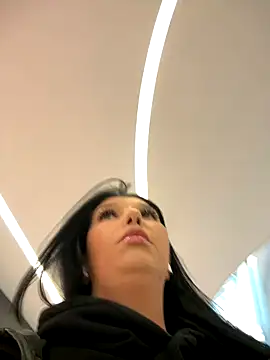 Tisha Busty online show from 10.12.25