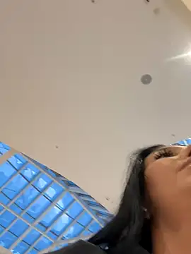 Tisha Busty online show from 12.15.25