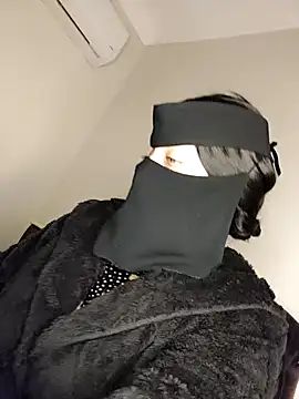 Snapshot of -Arab_milf- chatting on 02.24.25 -Arab milf- online show from 02.24.25