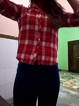 MIss-Naina online show from 01.07.25