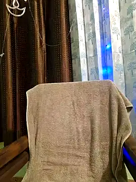 MIss-Naina online show from 01.07.25