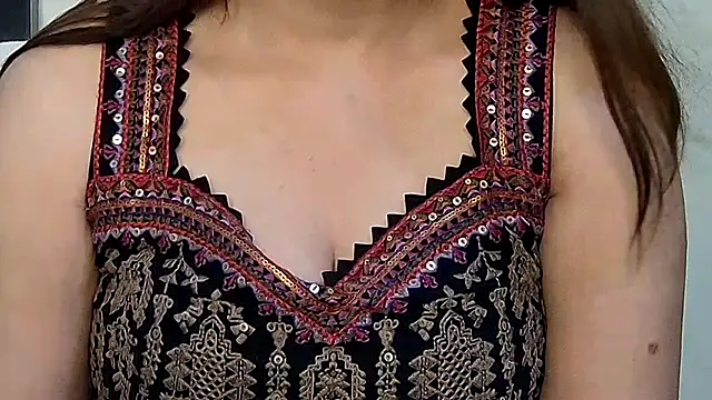 MIss-Naina online show from 10.15.25