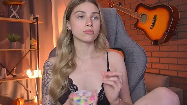 EllieCutes online show from 06.29.26