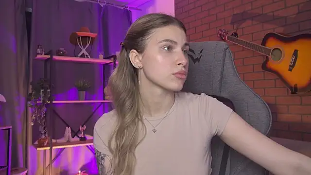 EllieCutes online show from 07.18.26