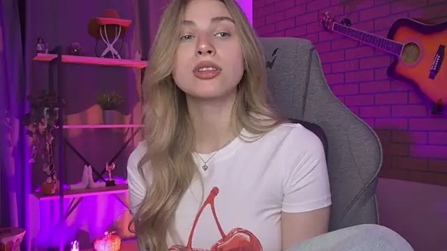 EllieCutes online show from 07.19.26