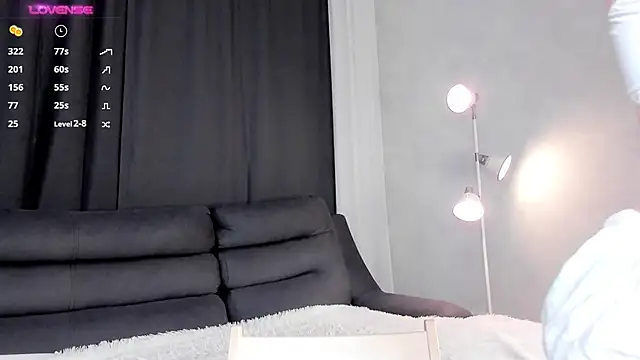 MeghanElson online show from 03.07.25