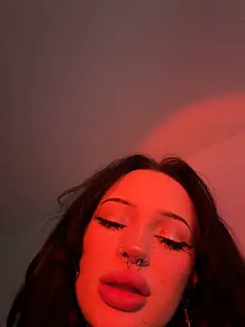 madelinexx online show from 02.03.26