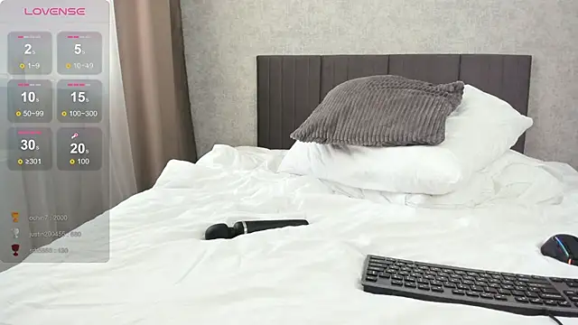 Snapshot of July_Terner chatting on 02.15.25 July Terner online show from 02.15.25