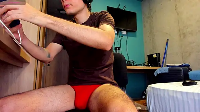 Huge latin cock online show from 07.29.26