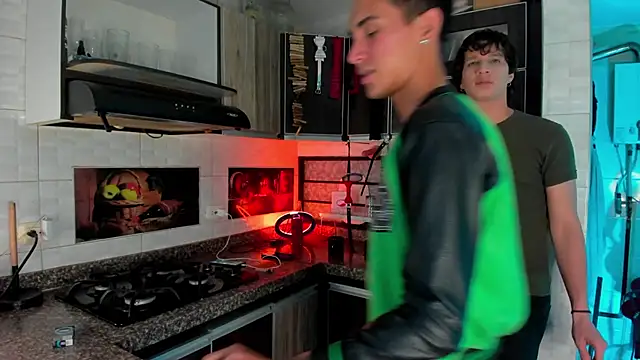 Snapshot of MillersKink chatting on 11.15.25 MillersKink online show from 11.15.25