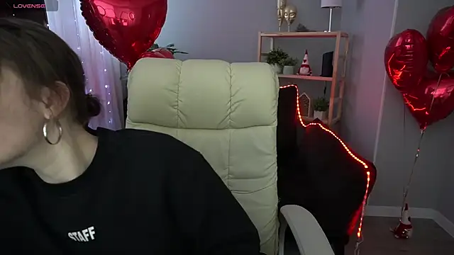 MaribelRiverr  online show from 02.15.25