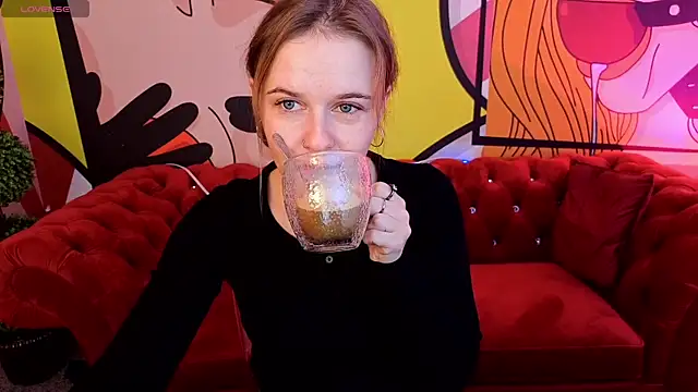 MaribelRiverr  online show from 11.21.25