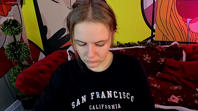 MaribelRiverr  online show from 12.14.25