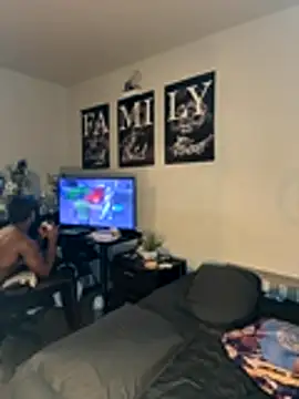 Snapshot of exotic__couple chatting on 10.30.25 exotic couple online show from 10.30.25