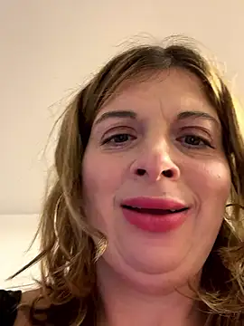 Lombada online show from 11.25.25