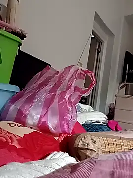 Snapshot of jamescheng27390 chatting on 03.09.25 jamescheng27390 online show from 03.09.25