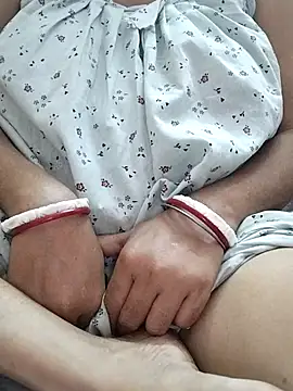 miss-Riy online show from 12.02.25