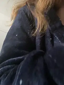 Snapshot of EvaRush chatting on 12.15.24 EvaRush online show from 12.15.24