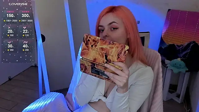 Fire Bestie online show from 03.06.26