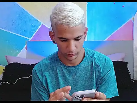 Snapshot of tylor_boy chatting on 02.23.26 tylor boy online show from 02.23.26