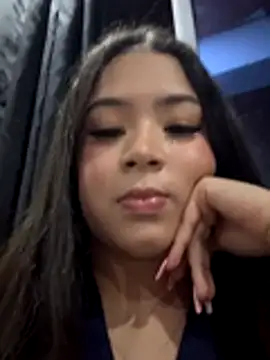 LunaRose5 online show from 12.16.25